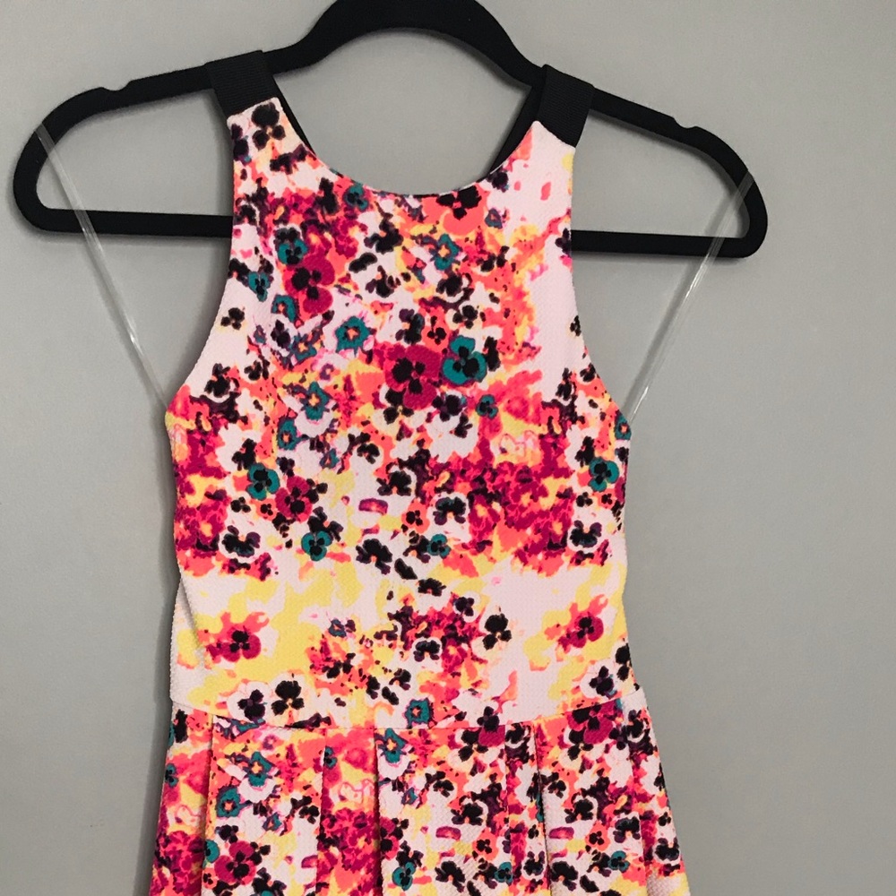 Multi- Color Juniors dress- NWOT